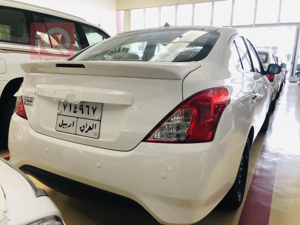 Nissan Sunny